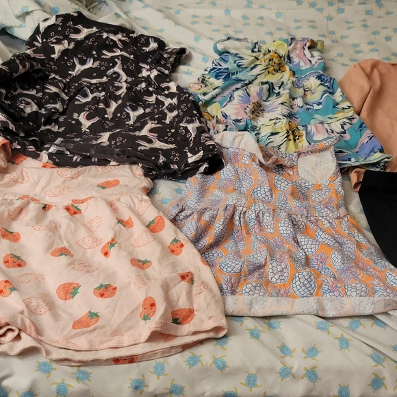 Size 3T bundle - Picture 3 of 5